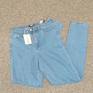 Missguided Tall Riot High Rise Mom Jean Size 4